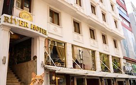 Istanbul River Hotel